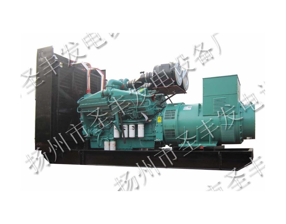 重庆康明斯1000KW柴油发电机组图片KTA38-G9 (4)